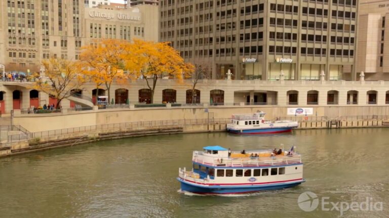 Chicago Vacation Travel Guide | Expedia