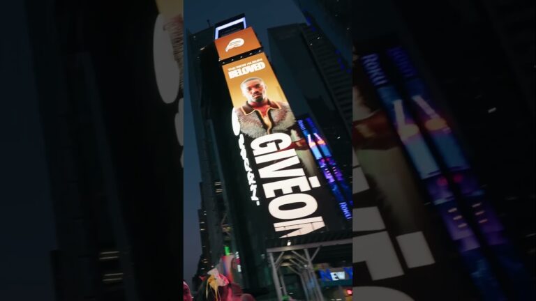 Selling Polaroid Pics: Times Square Hustle or a Scam?!