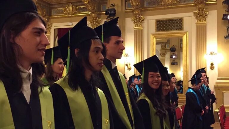 Thái Nam ►Le Ha Prague College 14  November 2015.