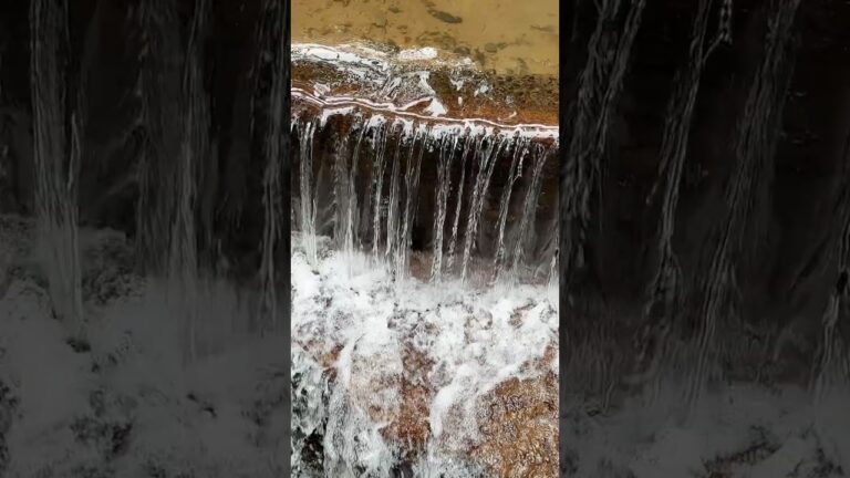 Mini falls….🥰#short #viral #nature #travel #shortvideo #fallvibes#waterfall #trendingshorts